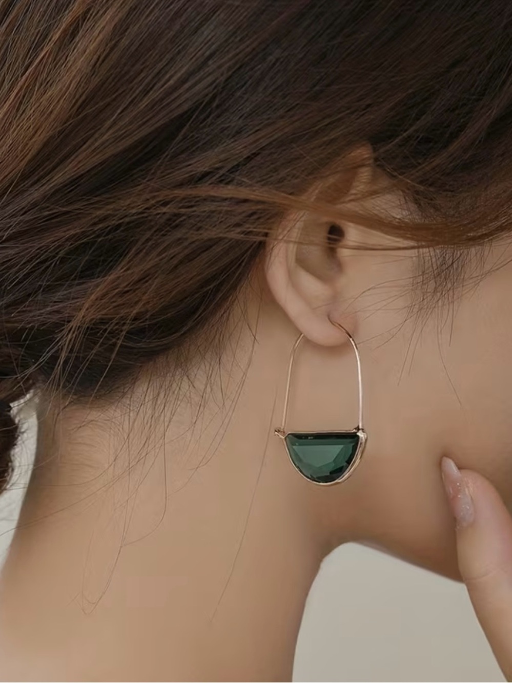 NEW! Luxury Gold Hoop Earrings with Light Green Faceted Stone. A5-182 - Picture 4 of 4
